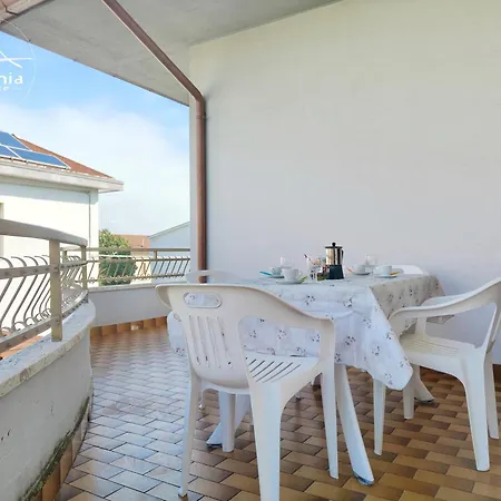 アパート Cod G5 ジュリアノーヴァ